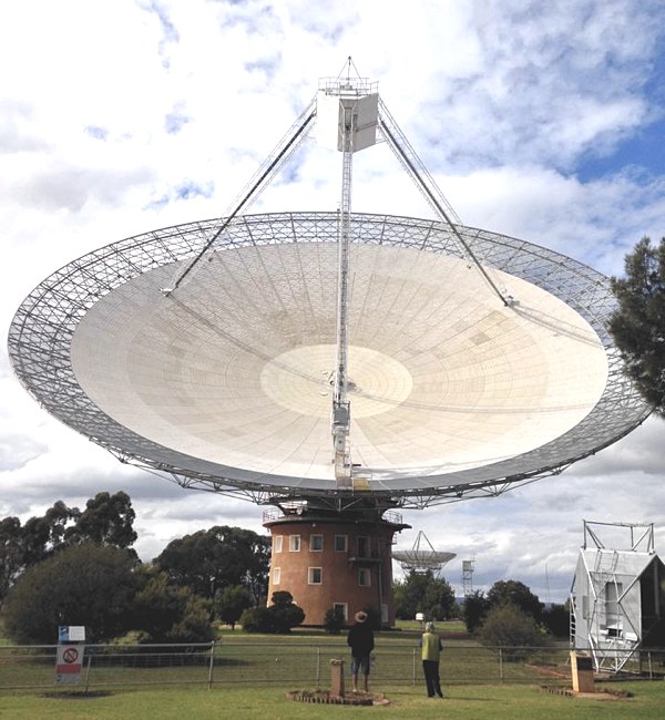 The CSIRO Parkes Radio Telescope, the Dish.  Photo: R. Semovskih