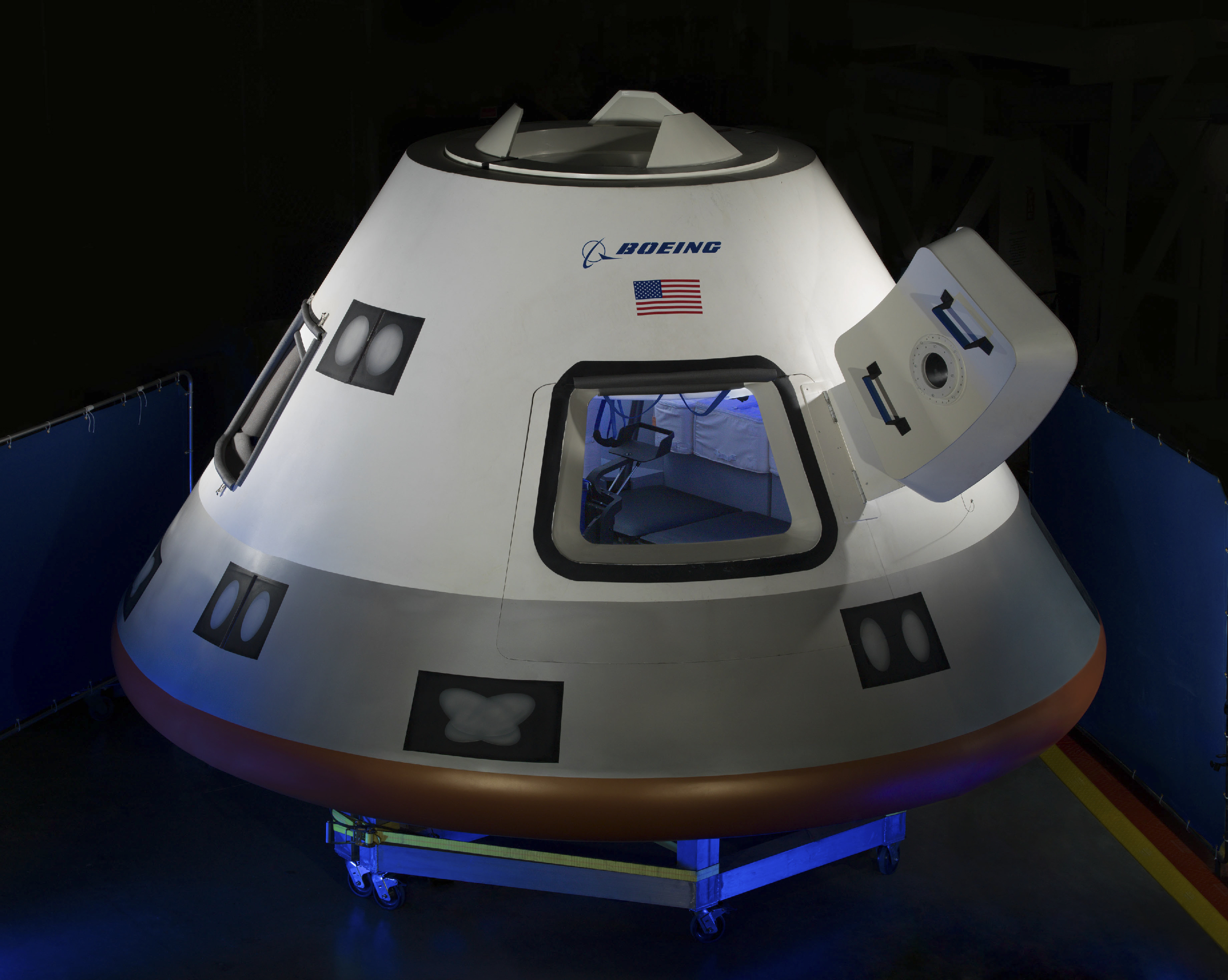 A full-size mockup of the CST-100. Image: Boeing