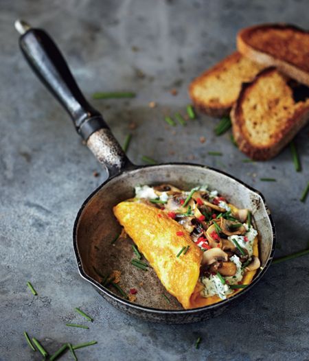 Mushroom, Ricotta and Herb Omelette from the Total Wellbeing Diet online program.