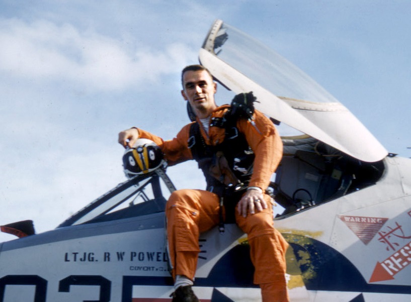 Gene Cernan – Naval aviator