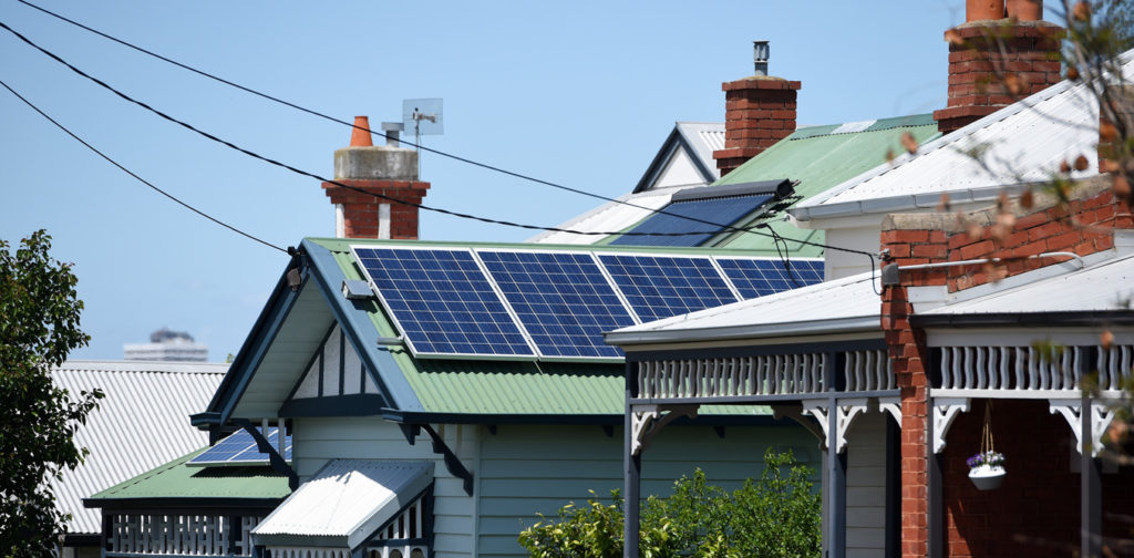Some states are poised for a 500% growth in rooftop solar panels by 2030. AAP Image/Tracy Nearmy