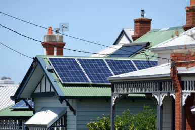 Some states are poised for a 500% growth in rooftop solar panels by 2030. AAP Image/Tracy Nearmy